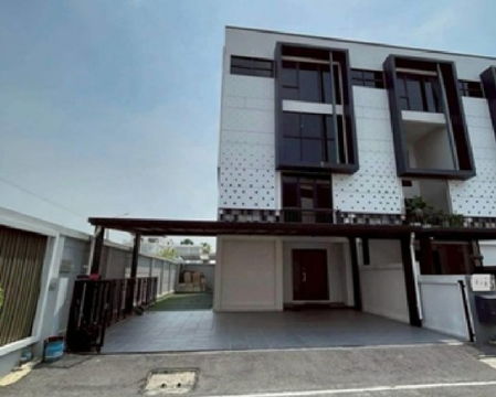 ให้เช่าHome Office 4 ชั้น โครงการ เดอะ ฮาร์โมนี รามอินทรา 62 ใกล้แฟชั่นไอส์แลนด์ จดบริษัทได้