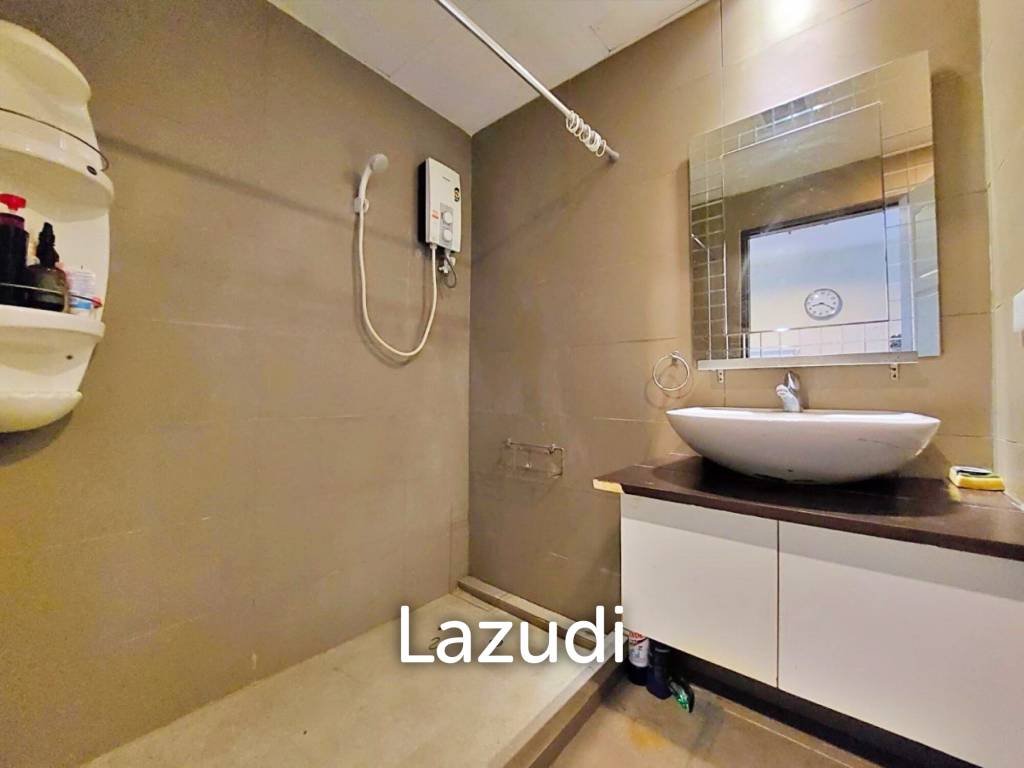 picture 1 Bed 1 Bath 54 SQ.M Master View Executive Place - 14/17