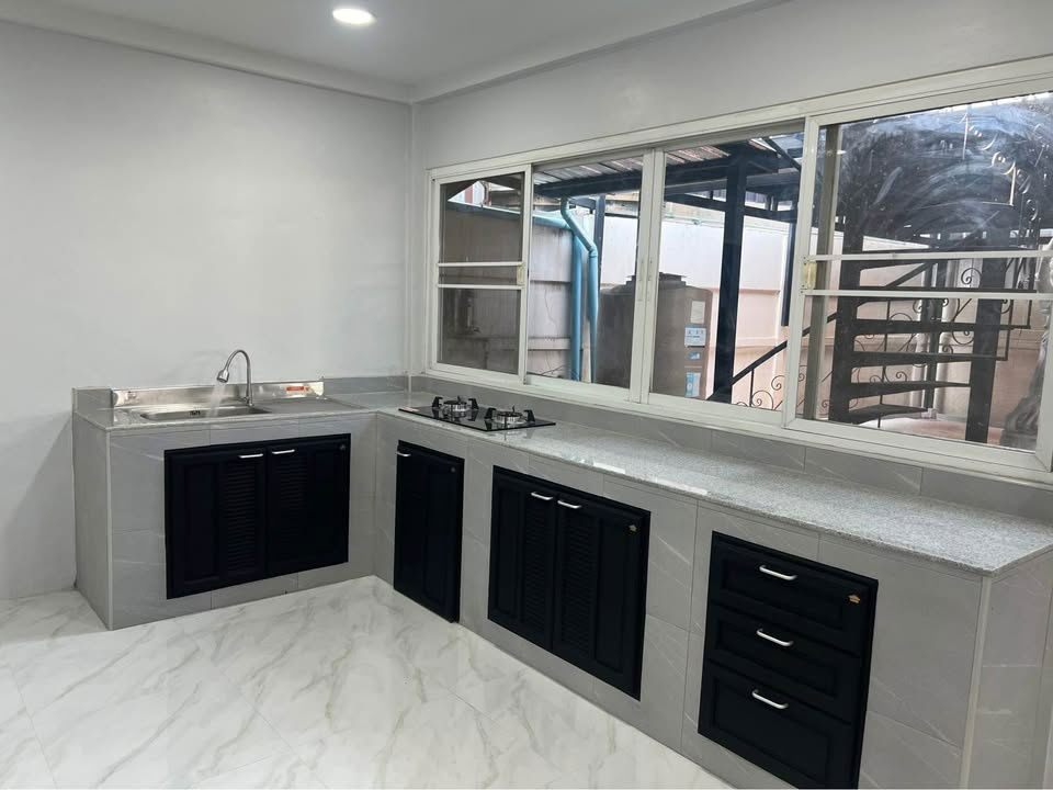 รูป HR3084ให้เช่าบ้านเดี่ยว 2 ชั้น ซอยติวานนท์ 22 ใกล้รถไฟฟ้าสายสีชมพูสถานีแคราย เหมาะอยู่อาศัย - รูปที่ 4/12