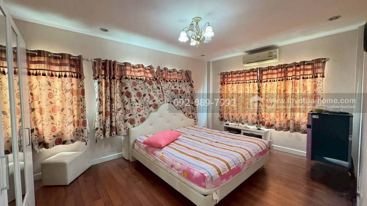 รูป ขายบ้านเดี่ยว 2 ชั้น หมู่บ้านเดอะแกรนด์ พระราม2 โซนอินฟิเนีย ถนนพระราม2 พื้นที่ 76.4 ตรว. ใกล้เซ็นทรัลมหาชัย บ้านหลังมุม ราคาถูก - รูปที่ 6/9