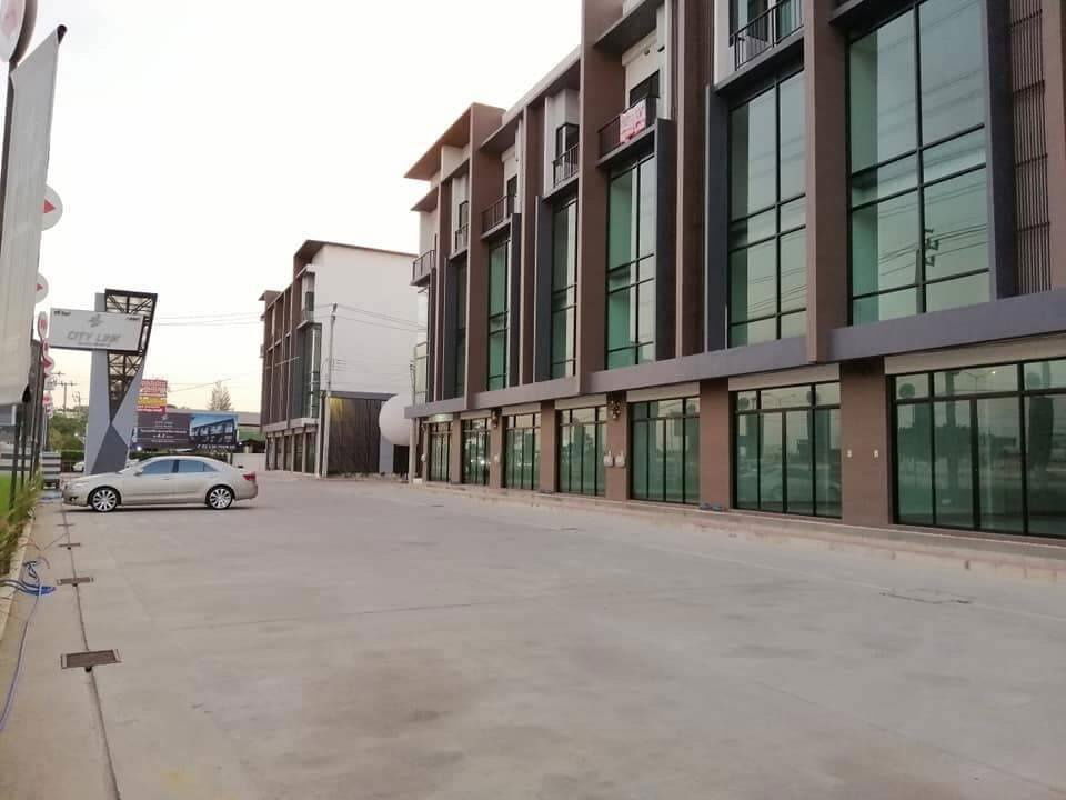 picture For rent, for lease, home office, Rama 9, Srinakarin, City Link Rama 9 - Srinakarin project, cheap price, not more than 35,000 baht.  Line: @951qfbfi - 1/12