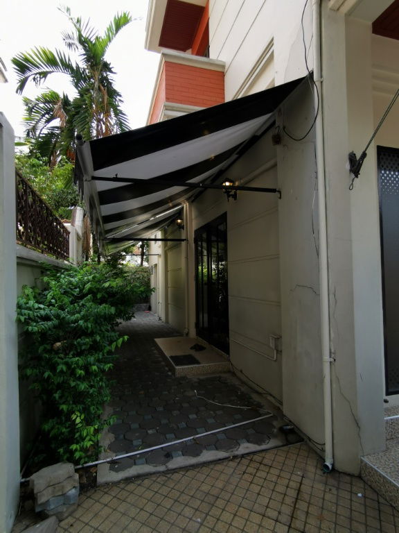 รูป บ้านเเฝดหรือโฮมออฟฟิส 4 ชั้น 4 ห้องนอน 5 ห้องน้ำ ในหมู่บ้านสีฟ้า พหลโยธิน ซอย 9 หรืออารีย์ 4 เหนือ - รูปที่ 29/31