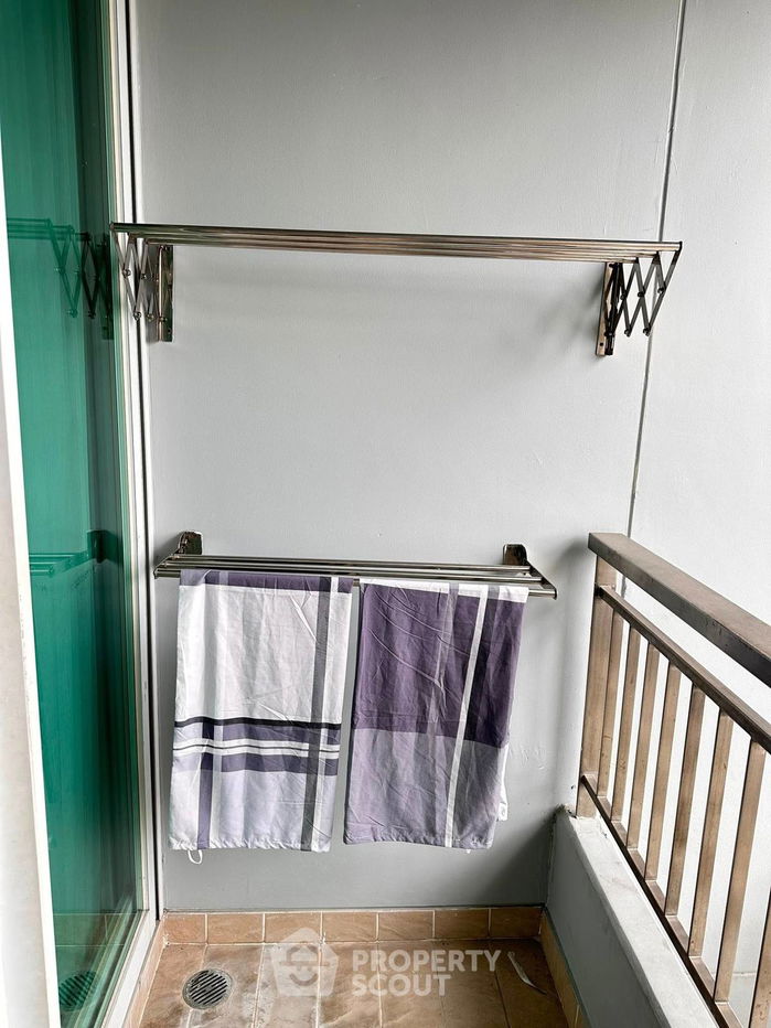 picture 1-BR Condo at Circle Condominium near MRT Phetchaburi (ID 2468955) - 6/10