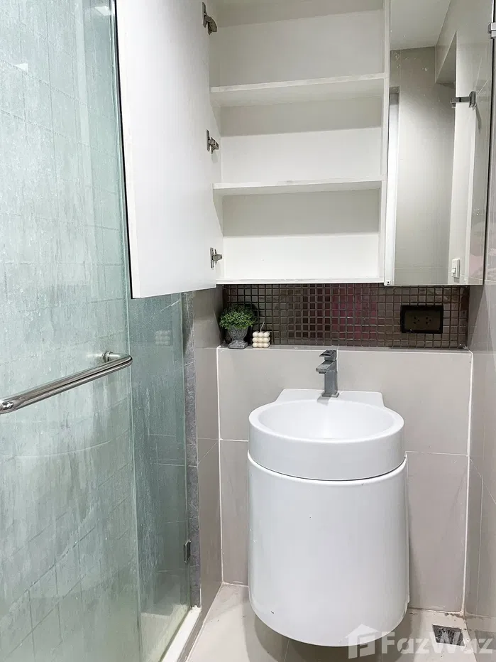 รูป ขาย คอนโด 1 ห้องนอน ในโครงการ ริทึ่ม พหล-อารีย์ 5918841 - รูปที่ 10/14