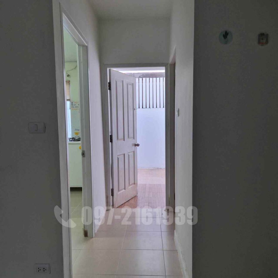 รูป ให้เช่าทาวน์เฮ้าส์ 2 ชั้น พระยาสุเรนทร์ 23 ใกล้ห้างแฟชั่นฯ พร้อมอยู่ 📞097-2161939 - รูปที่ 7/19