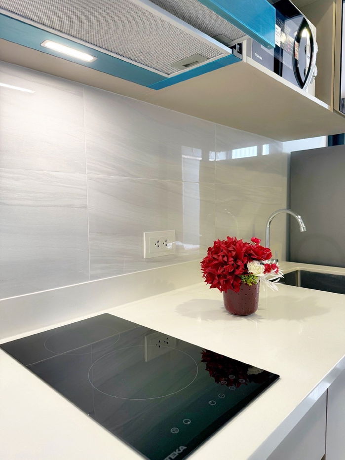 รูป T103 ให้เช่าคอนโด CLOUD Thonglor-Phetchaburi (คลาวท์ ทองหล่อ-เพชรบุรี) ทำเลดีดี ห้องใหม่ ตกแต่งสวย เฟอร์ครบ พร้อมเข้าอยู่ - รูปที่ 8/13