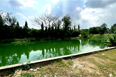 ที่ดิน ถนนติวานนท์ : [920271003-871] ขายที่ดินพร้อมบ้าน วิวสนามกอล์ฟ ใจกลางเมืองเอก ใกล้รถไฟฟ้าสายสีแดง