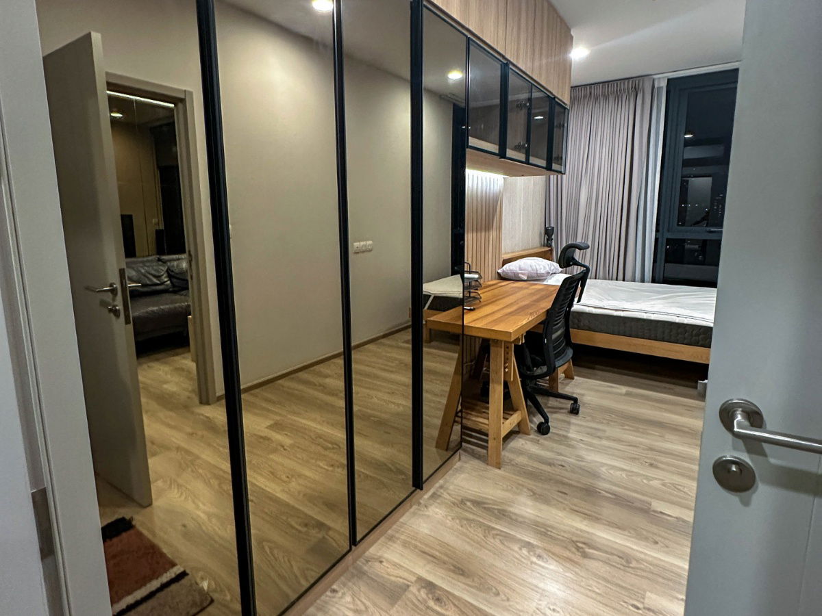 รูป OKA HAUS สุขุมวิท 36 วิวเมือง Bathtub, Washer&dryer, dishwasher - รูปที่ 9/27