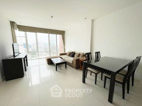 2-BR Condo at Fullerton Sukhumvit near BTS Ekkamai (ID 825022)