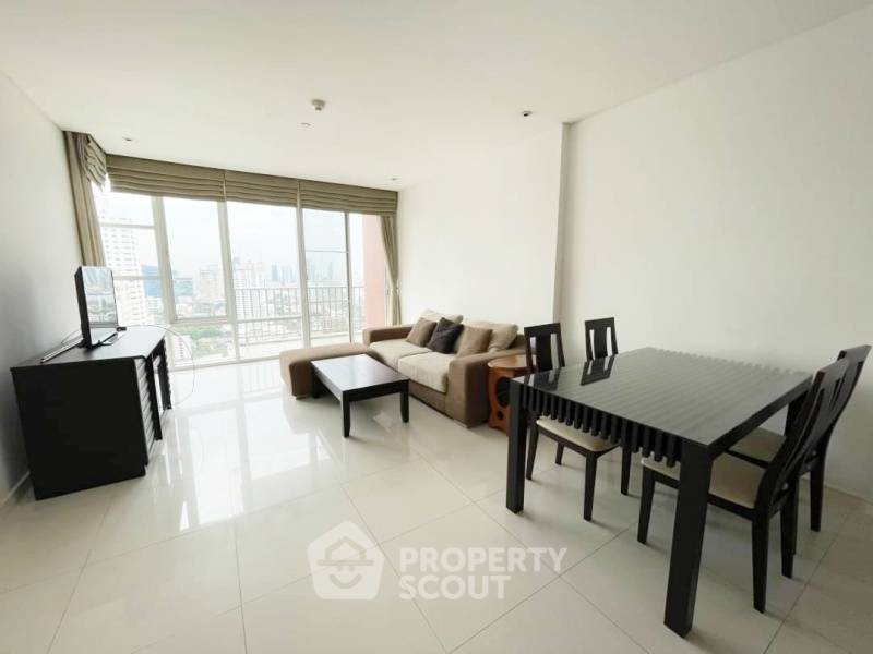 picture 2-BR Condo at Fullerton Sukhumvit near BTS Ekkamai (ID 825022) - 1/4
