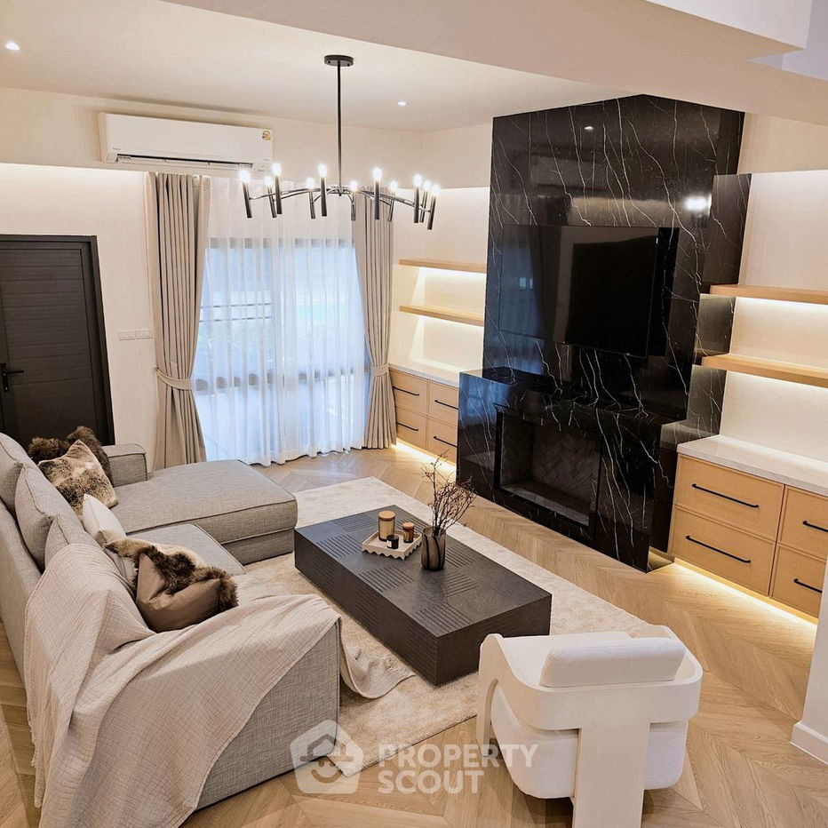 รูป ทาวน์เฮ้าส์ 5-ห้องนอน ที่ รีเจนท์ 71 เพลส ใกล้ BTS พระโขนง (ID 2098162) - รูปที่ 11/21