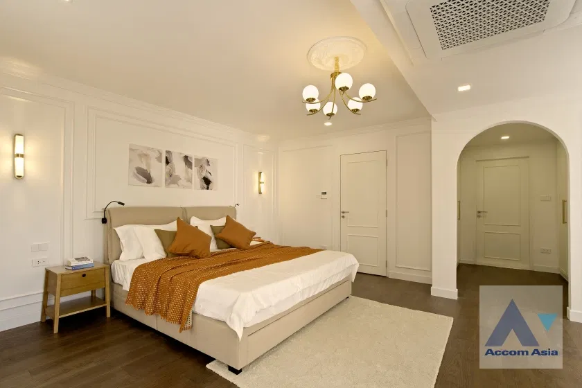 picture 🔼🔽 AccomA 📩 Duplex Condo,Huge Terrace,Newly renovated 4 BR Condominium @Supalai Place (AA45148) - 7/11