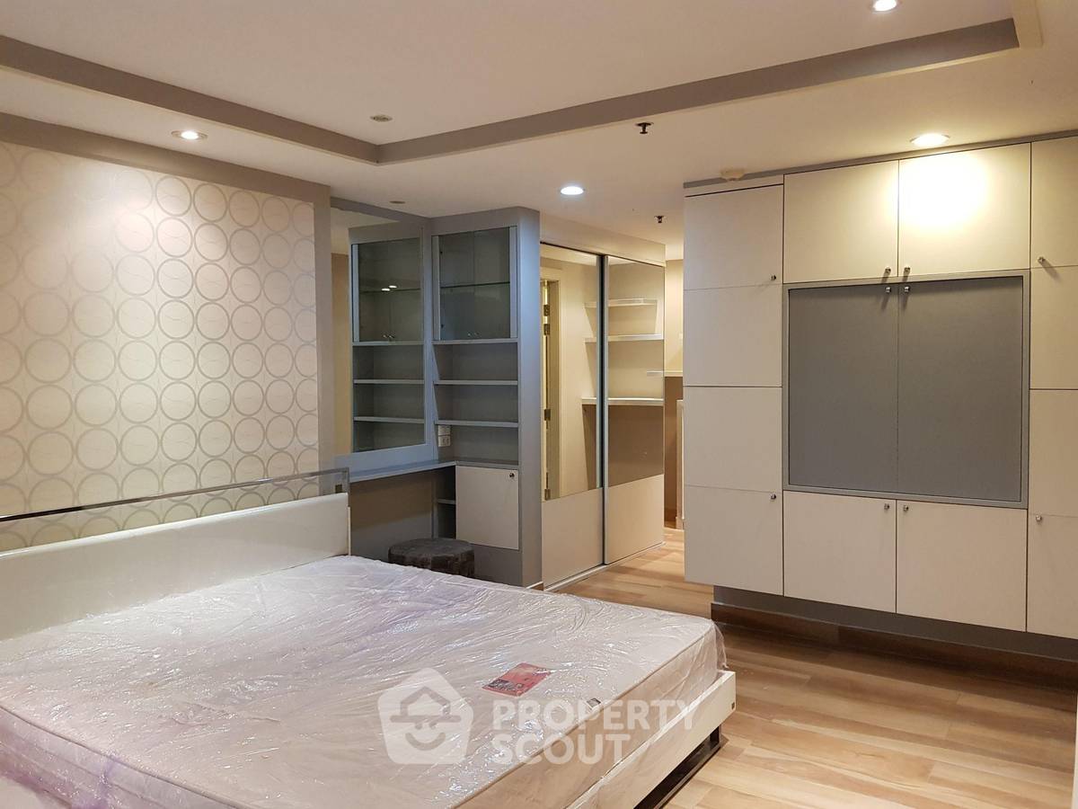 picture 2-BR Condo at The Trendy Condominium near BTS Nana (ID 452804) - 7/12