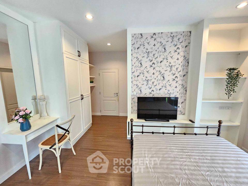 รูป บ้าน 4-ห้องนอน ที่ บ้านลุมพินี สวนหลวง ร. 9 ใน หนองบอน (ID 1716835) - รูปที่ 16/31