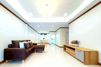 เช่าทาวน์โฮม โรงเรียนนานาชาติเด่นหล้า : หรูมหากาพย์ MRT คลองบางไผ่ 1.4 กม.ให้เช่าทาวน์เฮ้าส์ 2 ชั้น 2-3นอน รร.กสิณธร 20 ตร.วา.160 ตร.วา.ตลาดบางใหญ่ 2.4 กม. ถ.กาญจนาภิเษก