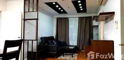 Condos for sale : Venture Into a Luxurious Escape: 50.00 SqM condo in Khlong Tan, BKK 1103456