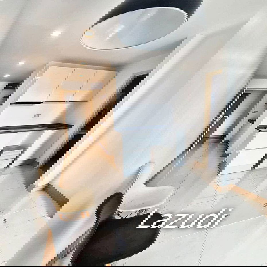 picture 1 Bed 1 Bath 39 SQ.M The ACE Ekamai - 1/11