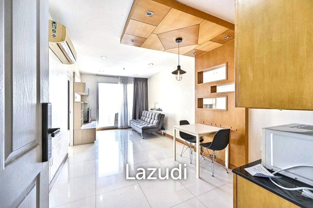 รูป 1 Bedroom 1 Bathroom 42 Sq.m Sukhumvit Plus - รูปที่ 2/11