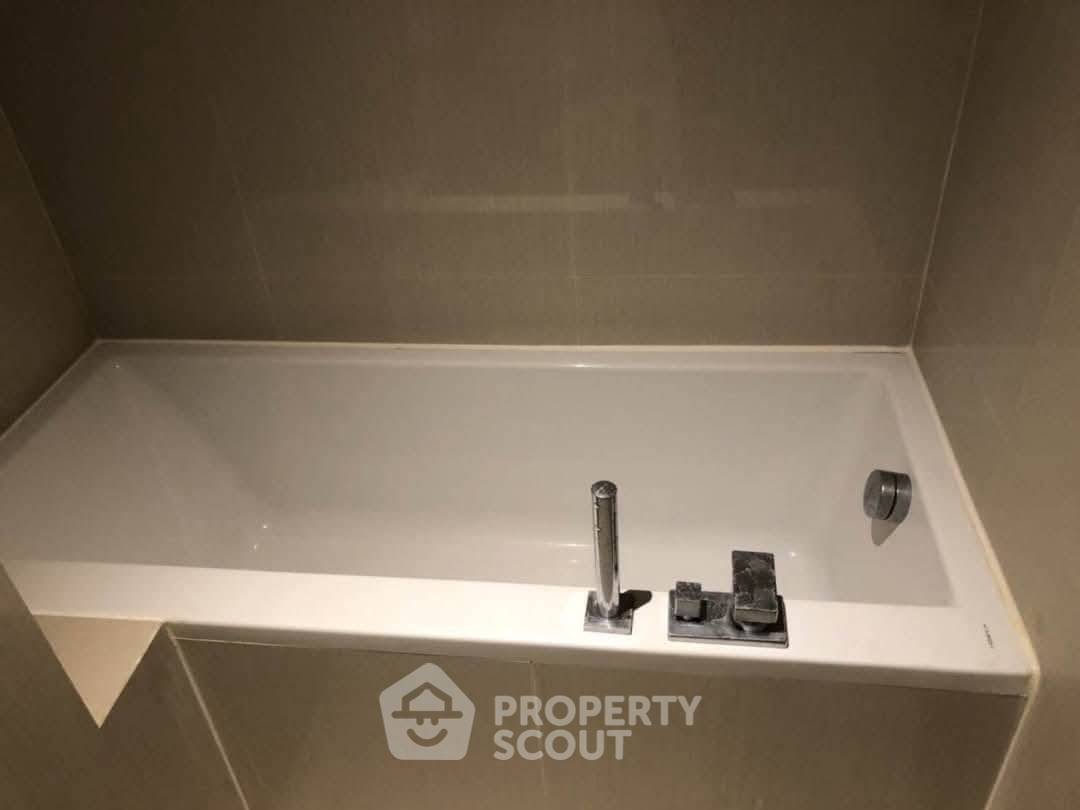 รูป คอนโด 1-ห้องนอน ที่ เอช สุขุมวิท 43 ใกล้ BTS พร้อมพงษ์ (ID 2468581) - รูปที่ 9/12