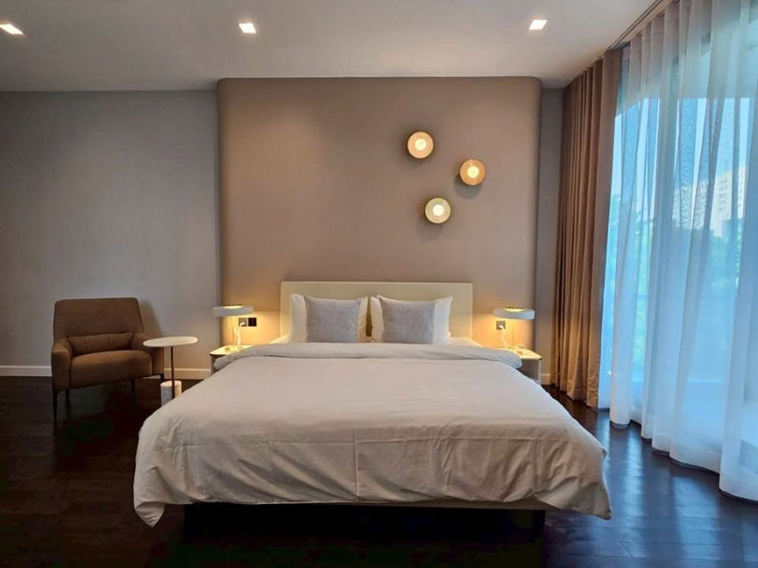 รูป เดอะ เจนทริ พัฒนาการ 2 บ้านเดี่ยว 3 ชั้น 77ล้าน สไตล์พูลวิลล่าหรูตกแต่งครบ 5นอน 7ห้องน้ำ 660ตรม 95ตรว 4จอดรถ ไม่ไกลเพชรบุรี เอกมัย - รูปที่ 4/23