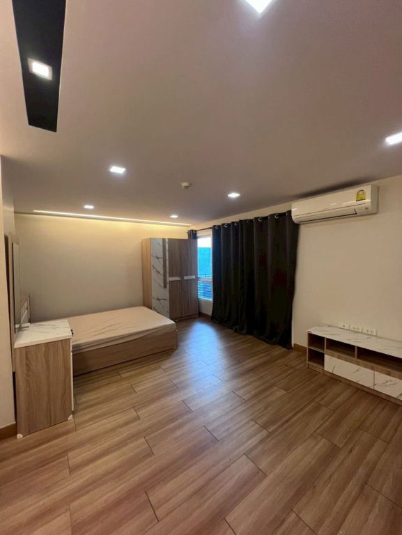 picture For Sales Onvida Grand Condo Unit 2225/63(718) - 2/11