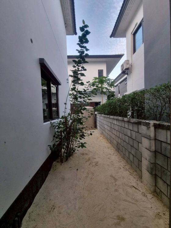 รูป 🏡 𝗛𝗢𝗨𝗦𝗘 𝗙𝗢𝗥 𝗦𝗔𝗟𝗘 | Centro Ratchapruek – Suan Phak บ้านเดี่ยวหรู ทำเลราชพฤกษ์ – สวนผัก หลังติดสวนส่วนกลาง ⚡️ - รูปที่ 23/26
