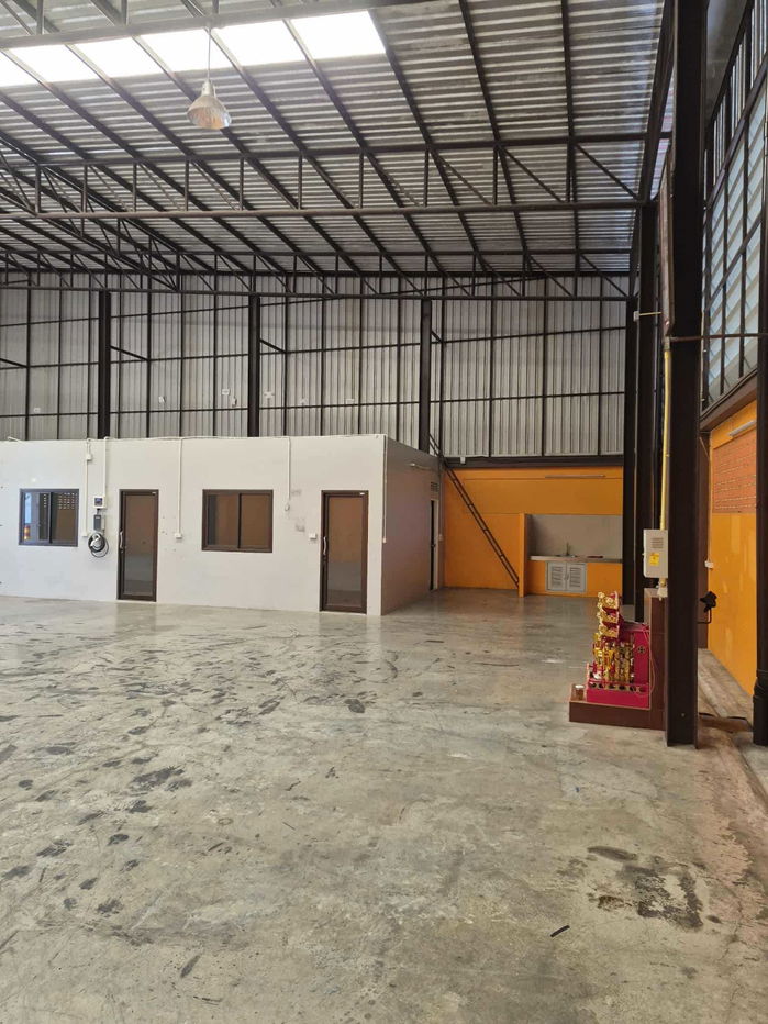 รูป ให้เช่าโกดัง พื้นที่ใช้สอย 430 ตรม. ทำเล บางกระดี่ พระรามสอง - รูปที่ 5/7