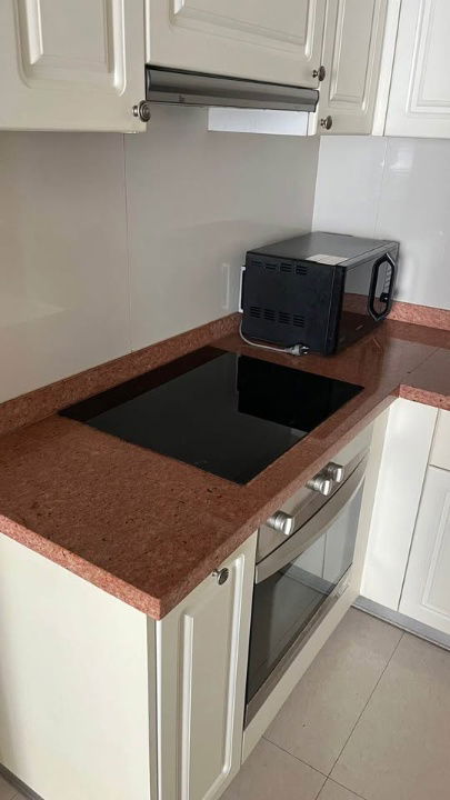 รูป ให้เช่า ลาวีอองโรสเพลส สุขุมวิท 36 132 ตร.ม 3 ห้องนอน 4 ห้องน้ำ ชั้น 4 ตึก B 60,000 เครื่องใช้ฟ้าครบ พร้อมอยู่ คุณบี โทร 064-146-6445 (169AGBE) - รูปที่ 10/10