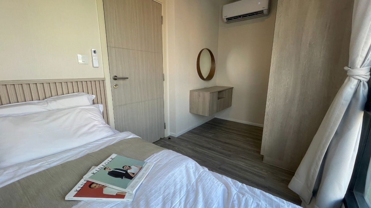 picture BTS On Nut 1.2 km. Shuttle van service Price 25,000 Baht Condo IKON Sukhumvit 77 ( Rental ) - 8/16