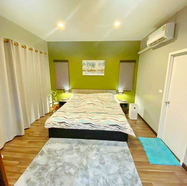 รูป จัดเต็มเฟอร์ฯทั้งหลัง BTSศรีนครินทร์ 2.2 กม. สุขุมวิท แพรกษา กาญจนา ให้เช่าทาวน์เฮ้าส์ 2 ชั้น 28ตร.วา. 224ตร.ม. 3 นอน 2 น้ำ ทำเล - รูปที่ 2/8