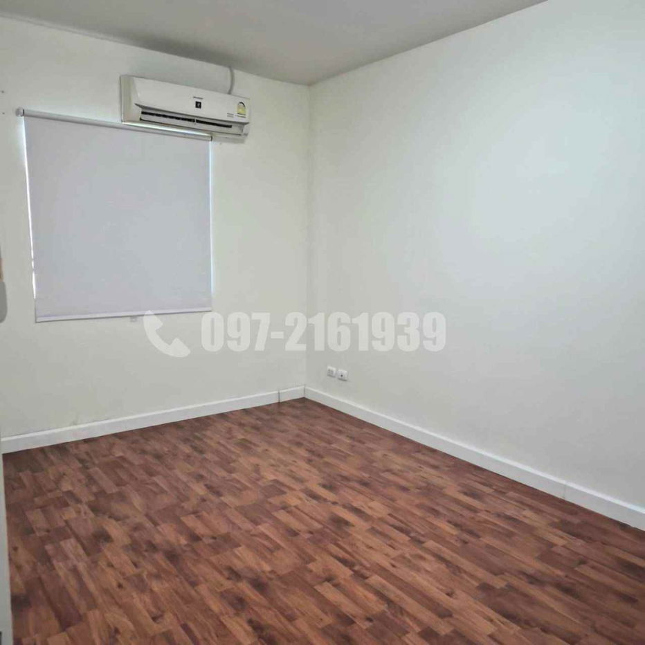 รูป ให้เช่าทาวน์เฮ้าส์ 2 ชั้น พระยาสุเรนทร์ 23 ใกล้ห้างแฟชั่นฯ พร้อมอยู่ 📞097-2161939 - รูปที่ 15/19