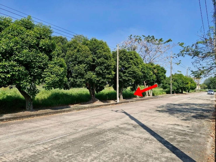 รูป ที่ดิน 1 ไร่ ในสนามกอล์ฟวินเซอร์ สุวินทวงศ์ ซ.15
ที่สุดแห่งทำเล! - รูปที่ 3/17