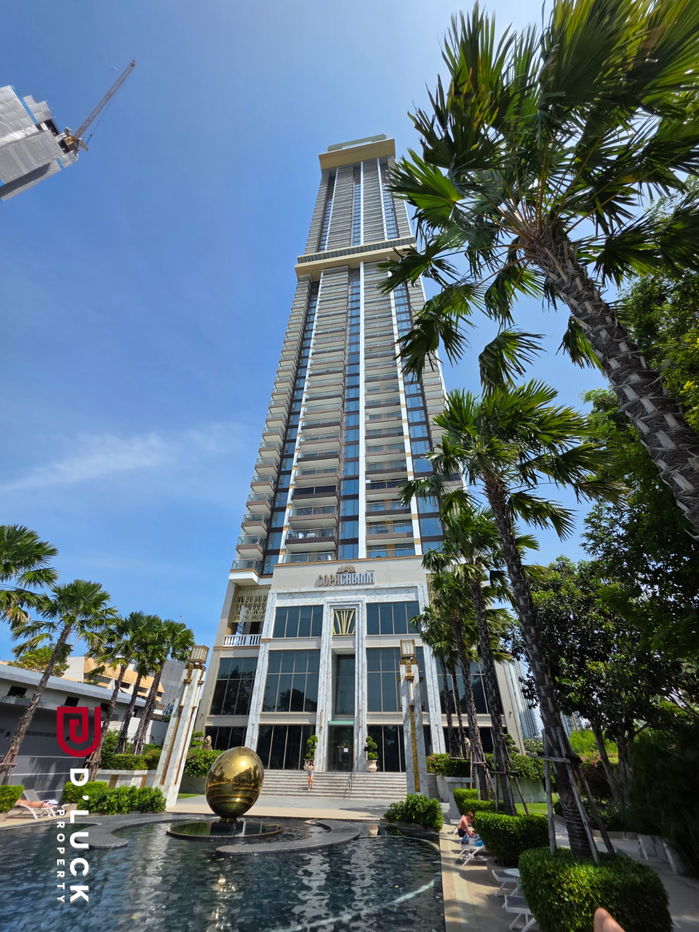 picture For Sale - Copacabana Beach Jomtien, with Jaguzzi 1 bedroom on floor 45th  - 22/28