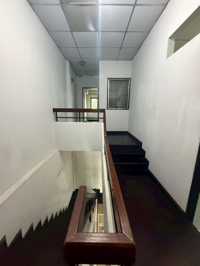 รูป 🏡 ขายและปล่อยให้เช่า ทาวน์เฮ้าส์ ชวนชื่น–พัฒนาการ (หลังริม มีสวนข้างบ้าน) 3 ห้องนอน 4 ห้องน้ำ บ้านสวยทำเลดี ใ - รูปที่ 15/20