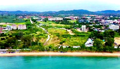 ที่ดิน สัตหีบ ชลบุรี : ขายที่ดินราคาดี หน้าติดทะเล-หลังติดถนนสุขุมวิท เขตบางเสร่ สัตหีบ ชลบุรี 