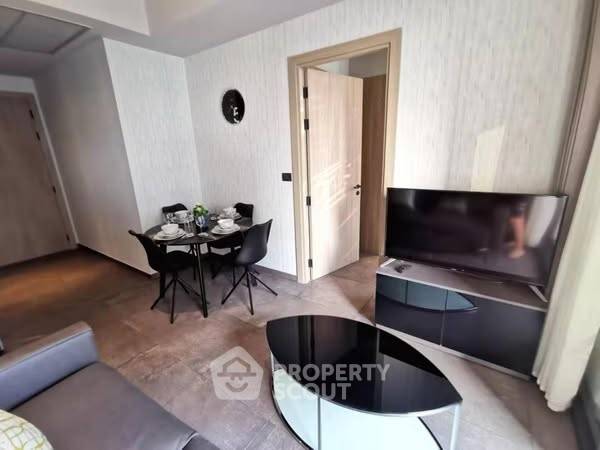 picture 1-BR Condo at The Lofts Asoke near MRT Phetchaburi (ID 2324829) - 3/13