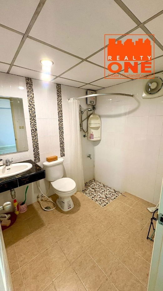 picture Sale Hampton Place Condo, Ladprao 126 – Priced for Quick Sale! Exceptional Value for Renovation Opportunity! - 7/11