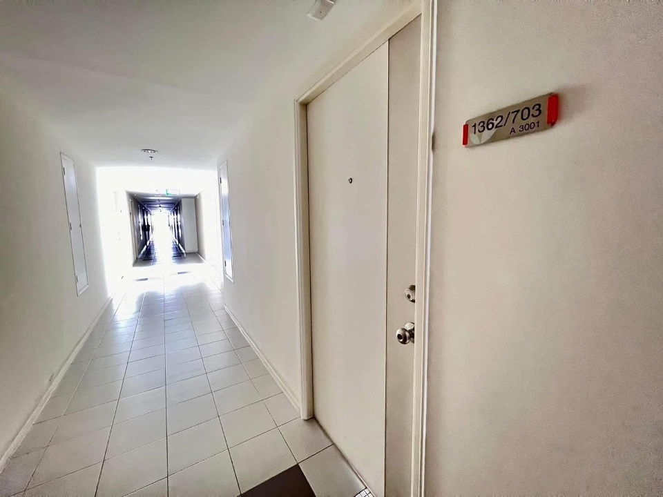 picture code : E209 LPN Prachachuen–Phongphet 2 - 10/10