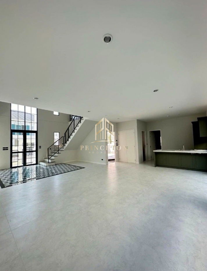 รูป ขายบ้านหรูไซส์ใหญ่สุด เศรษฐสิริ บางนา กม.10 ราคาดีที่สุดในโครงการ ใกล้โรงเรียนนานาชาติ VERSO และทางด่วนบูรพาวิถี! - รูปที่ 19/32