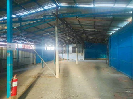 รูป ถ.พหลโยธิน รถไฟ นครลำปาง 1.9 กม.420ตร.ม. เช่าโกดัง พร้อมออฟฟิศ 105ตร.ว บิ๊กซี ลำปาง 2.2 กม. รร.อัสสัมชัญลำปาง 2.1 กม. 1 นอน - รูปที่ 2/8