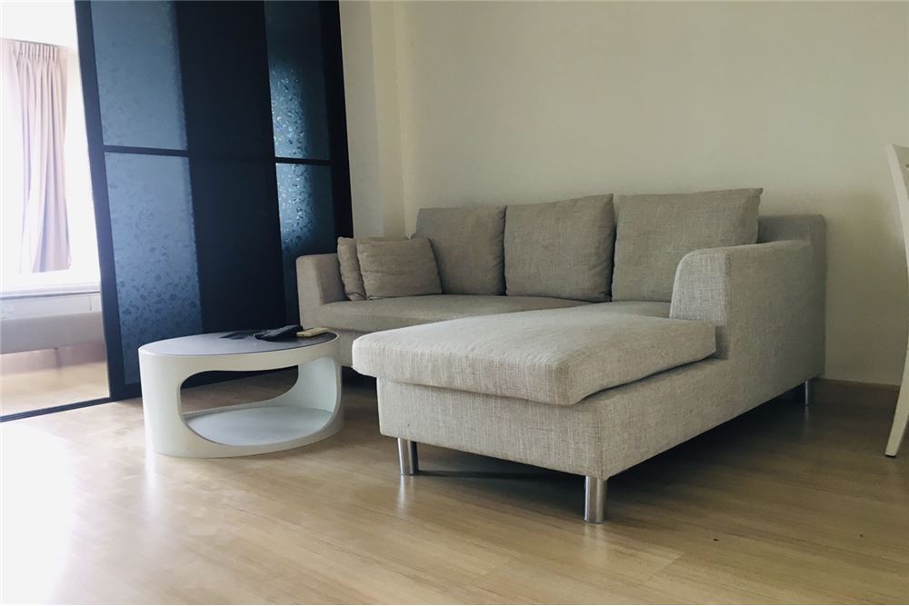 รูป [920011008-66] ให้เช่า คอนโดพร้อมอยู่ใกล้ Lift@ลาดพร้าว18 ใกล้ MRT ลาดพร้าว เพียง 150 เมตร - รูปที่ 1/24