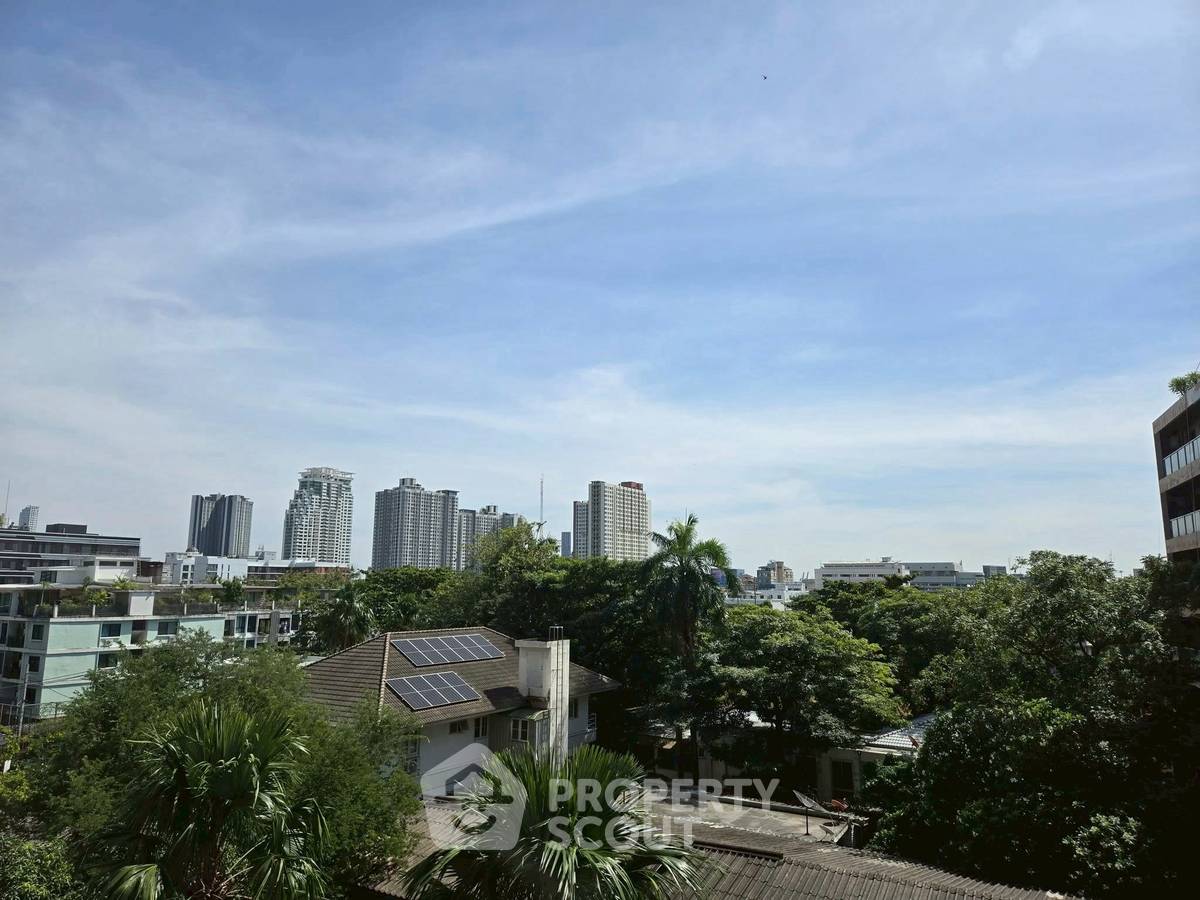 รูป คอนโด 1-ห้องนอน ที่ เดอะ รูม สุขุมวิท 38 ใกล้ BTS เอกมัย (ID 2469179) - รูปที่ 7/12