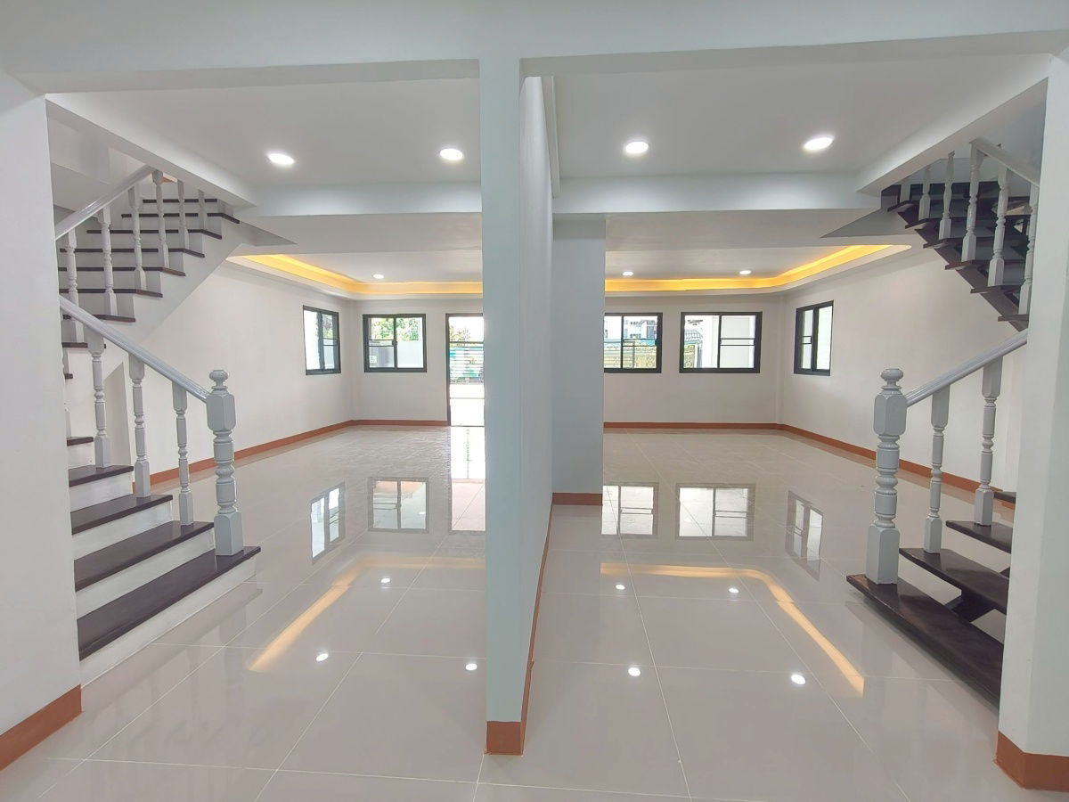 รูป บ้านเดี่ยว ลำลูกกา ธัญบุรี ปทุมธานี หมู่บ้านอยู่เจริญ1 ทำเลติดถนน  นัดชมบ้าน 085-318-6868 คุณวา - รูปที่ 16/27