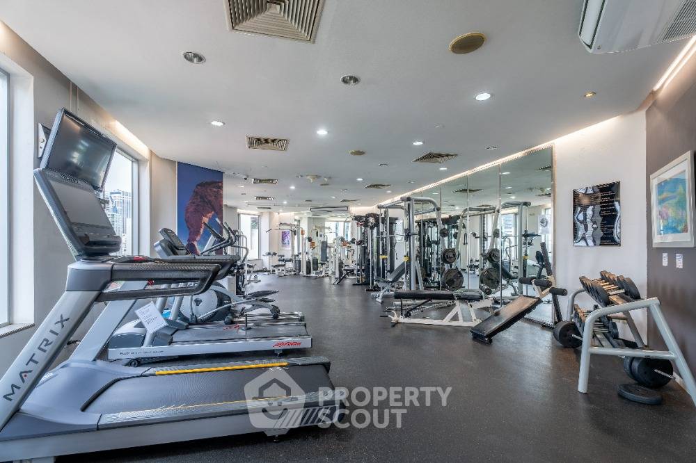 picture 3-BR Condo at All Seasons Mansion Condominium near BTS Phloen Chit (ID 1998313) - 12/14