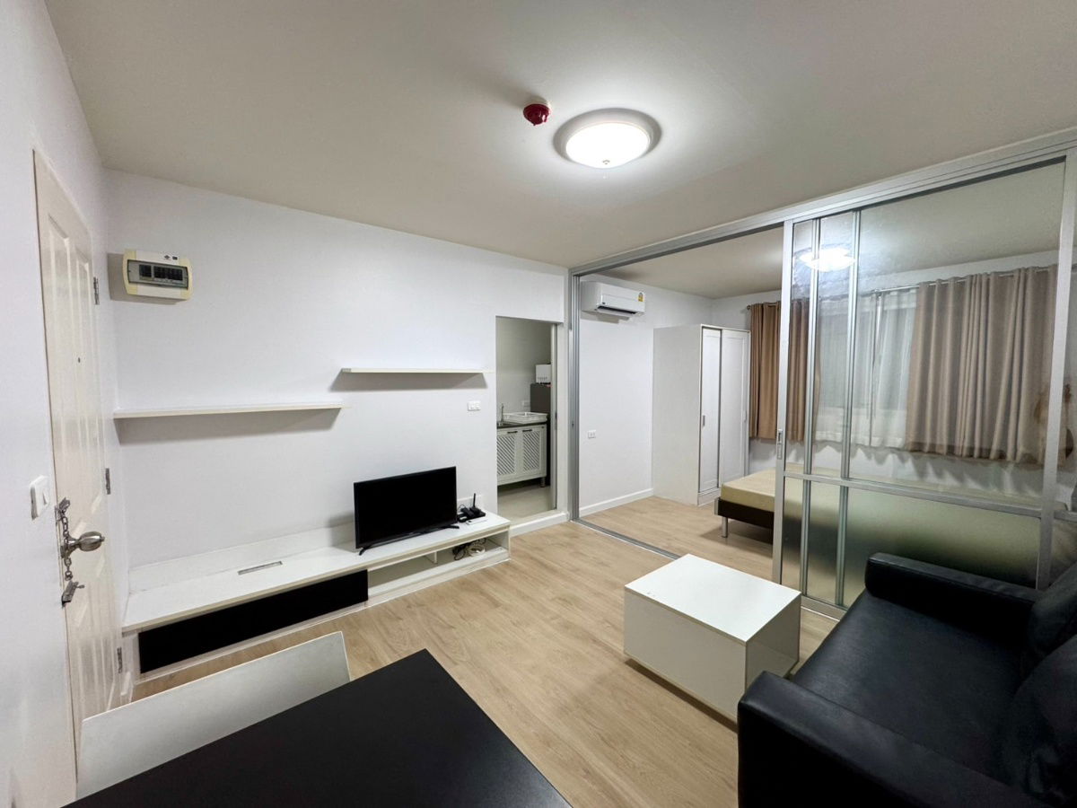 รูป ขายดีคอนโด รามอินทรา ใกล้MRTมัยลาภ รีโนเวทใหม่ พร้อมเฟอร์นิเจอร์ครบครัน 30 ตร.ม. เพียง 1.50 ล้าน - รูปที่ 1/8