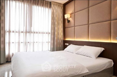 1-BR Condo at Pathumwan Resort near BTS Phaya Thai (ID 1328742)