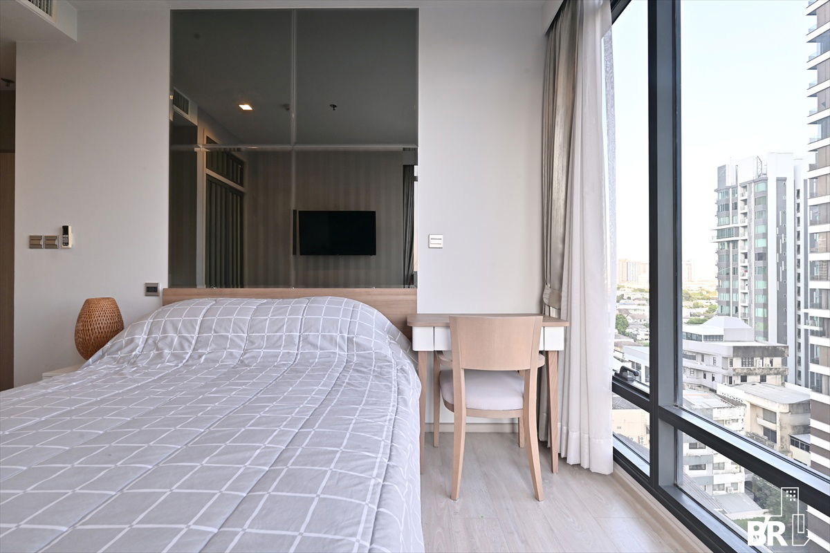 รูป M Thonglor 10 🌅 ห้องมุม ทิศตะวันออก เลี้ยงสัตว์ได้ 🐾 ใกล้ BTS เอกมัย - รูปที่ 5/13