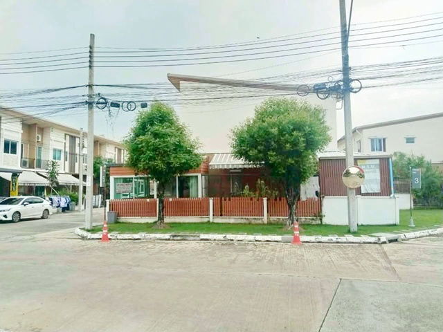 รูป ม.พระจอมเกล้าธนบุรี 1.8 กม. 3 นอน ถูกสุดๆ สุขสวัสดิ์ พระราม3 ให้เช่าทาวน์โฮมหลังมุม 34ตร.วา. 270ตร.ม. 2 น้ำ - รูปที่ 5/8