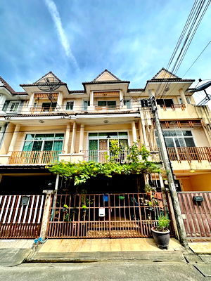 ทาวน์โฮม นนทบุรี : ทาวน์เฮ้าส์ 3 ชั้น ราคาน่ากดส่อง!! ขาย ทาวน์เฮ้าส์ 3 ชั้น โครงการนวนิช ปากเกร็ด เนื้อที่ 20.20 ตร.ว. 3 ห้องนอน 3 ห้องน้ำ 