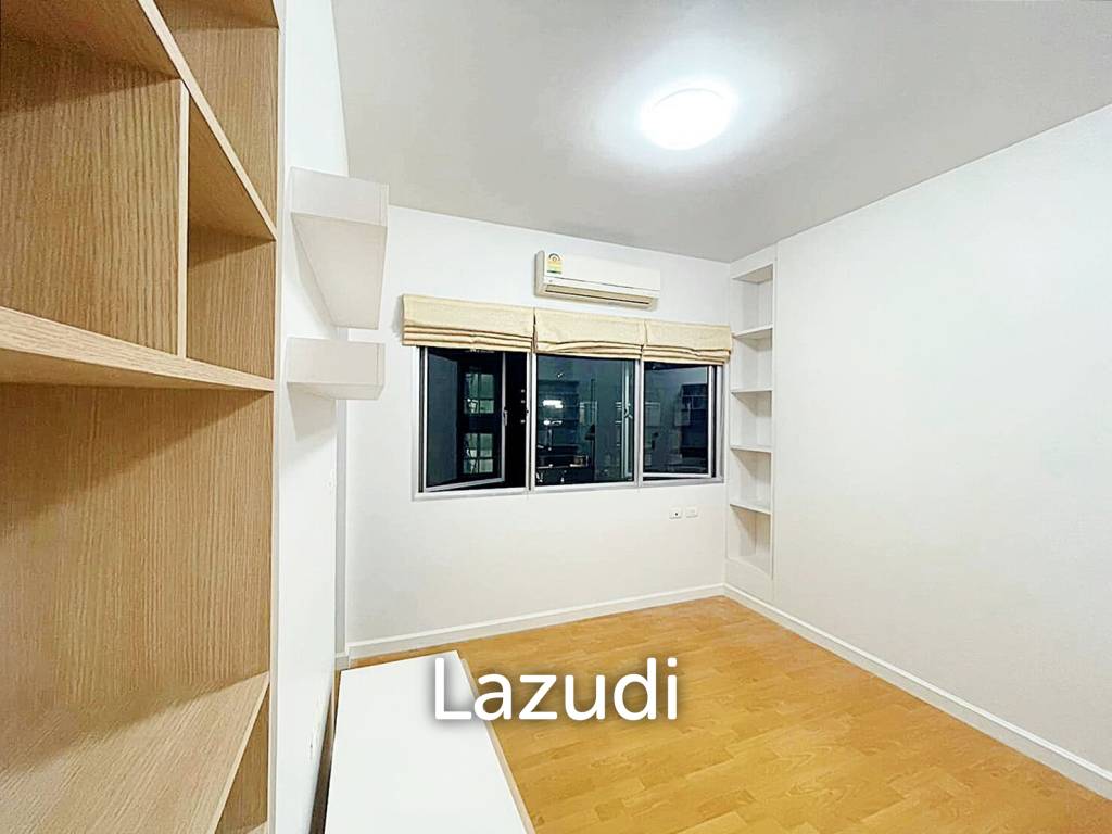 picture 1 Bed 1 Bath 35 SQ.M My Condo Sathorn-Taksin - 2/9